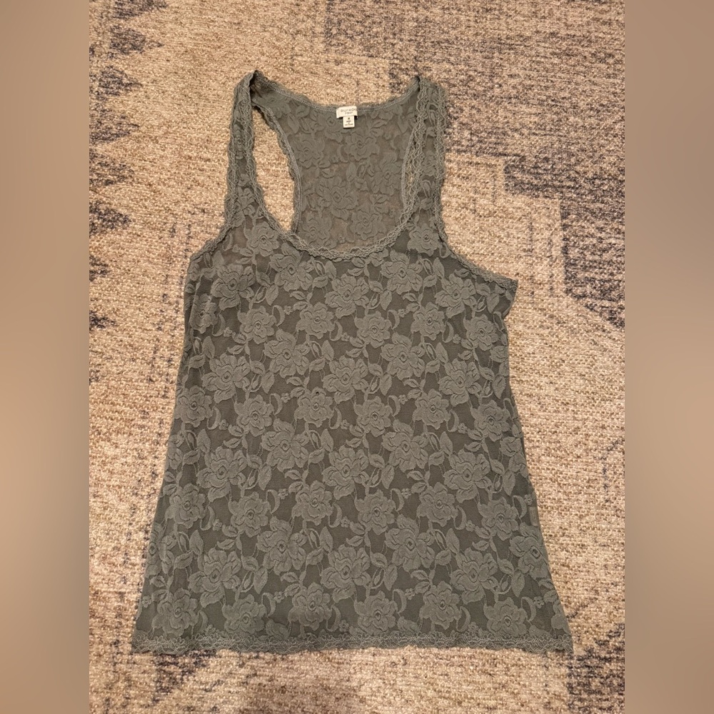 Lace Floral Tank Top - Gray SM Gilly Hicks
